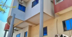 Appartement de 3 CHAMBRES non meublé à louer à l’ACI 2000 Appartement de 3 CHAMBRES non meublé à louer à l’ACI 2000