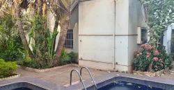 Villa avec piscine à louer à Badalabougou Est Villa avec piscine à louer à Badalabougou Est