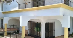 Duplex avec piscine à louer à la Cité du Niger Duplex avec piscine à louer à la Cité du Niger