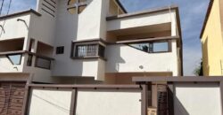 Villa duplex 4 chambres à vendre – Titibougou, 300 m² en titre foncier Villa duplex 4 chambres à vendre – Titibougou, 300 m² en titre foncier