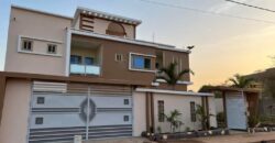Villa duplex neuve avec piscine à vendre – Sotuba ACI, 376 m² en titre foncier Villa duplex neuve avec piscine à vendre – Sotuba ACI, 376 m² en titre foncier