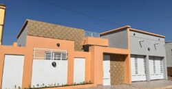 Villa moderne neuve 3 chambres à vendre – Siracoro, Cité Trésor Villa moderne neuve 3 chambres à vendre – Siracoro, Cité Trésor