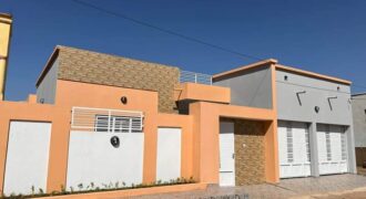 Villa moderne neuve 3 chambres à vendre – Siracoro, Cité Trésor