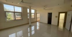 Magnifique villa triplex à LOUER à l’ACI 2000 Magnifique villa triplex à LOUER à l’ACI 2000