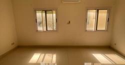 Magnifique villa triplex à LOUER à l’ACI 2000 Magnifique villa triplex à LOUER à l’ACI 2000