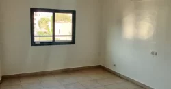 Appartement de 2 CHAMBRES non meublé avec groupe à louer à l’ACI 2000 Appartement de 2 CHAMBRES non meublé avec groupe à louer à l’ACI 2000