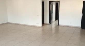 Appartement 2 chambres avec groupe électrogène à louer – ACI 2000, Palais des Sports
