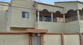 Duplex 5 chambres et 2 salons à louer – Baco Djicoroni ACI