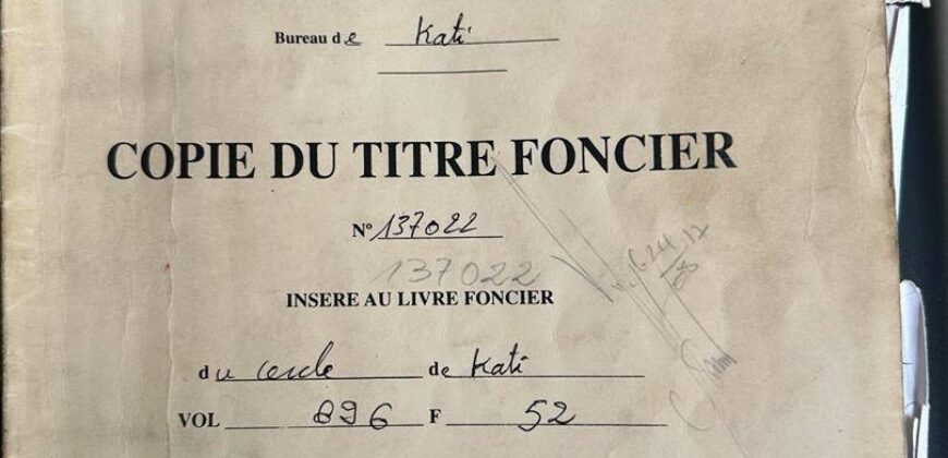 Deux parcelles en titre foncier à vendre – Mountougoula