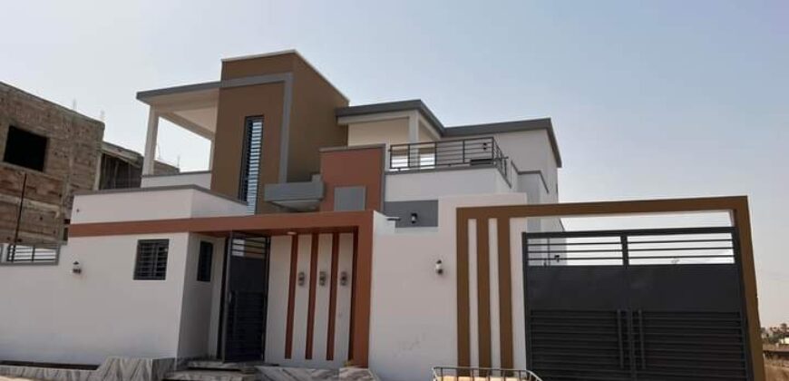 Villa neuve 4 chambres à vendre – Siracoro, 360 m² en titre foncier