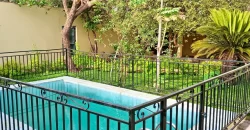 Villa avec piscine à louer à Badalabougou Est Villa avec piscine à louer à Badalabougou Est