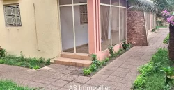 Villa avec piscine à louer à l’hippodrome Villa avec piscine à louer à l’hippodrome