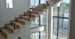 Duplex ultra moderne avec piscine à vendre au début de Sébénikoro Duplex ultra moderne avec piscine à vendre au début de Sébénikoro