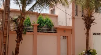 Villa 3 chambres avec bureau à louer – Sotuba ACI