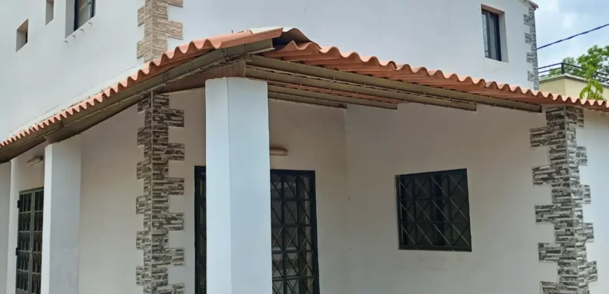 Duplex 4 chambres à louer – Sébénikoro Dorodougou