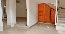 Duplex avec piscine à louer à l’ACI 2000 Duplex avec piscine à louer à l’ACI 2000