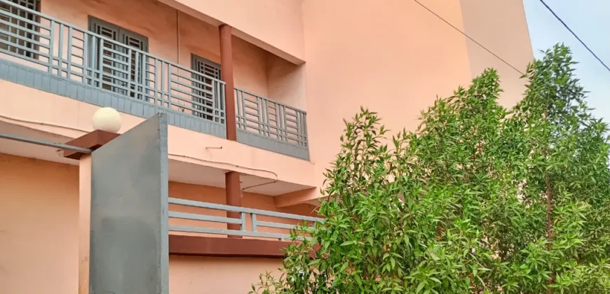 Appartement 3 chambres à louer – Kalaban Coura, route de l&rsquo;aéroport