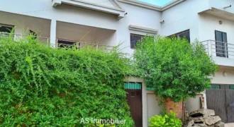 Maison meublée en duplex 3 chambres à louer – Kalaban Coura ACI