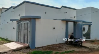 Villa 3 chambres avec forage à vendre – Niamana, Grabal