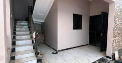 Vente villa avec piscine à Kabala Vente villa avec piscine à Kabala