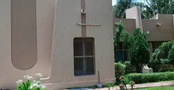 Villa avec piscine et jardin à louer à torokorobougou Villa avec piscine et jardin à louer à torokorobougou