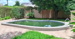 Villa avec piscine et jardin à louer à torokorobougou Villa avec piscine et jardin à louer à torokorobougou