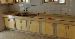 Villa avec piscine et jardin à louer à torokorobougou Villa avec piscine et jardin à louer à torokorobougou