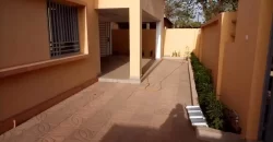 Villa avec piscine à louer à korofina Villa avec piscine à louer à korofina