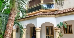 Duplex avec piscine à louer à Badalabougou Duplex avec piscine à louer à Badalabougou