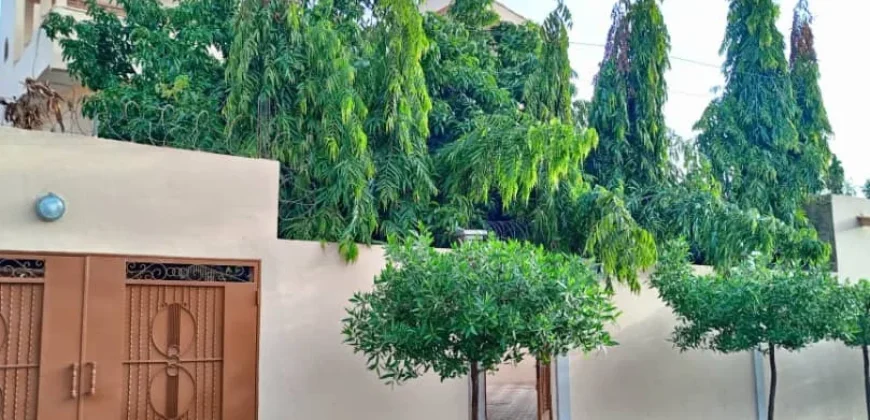 Maison duplex 5 chambres à louer – Baco Djicoroni ACI SEMA