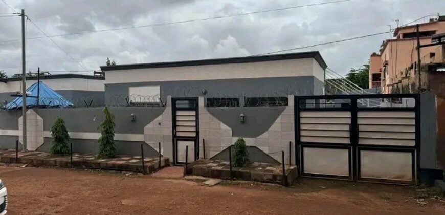Villa basse 3 chambres à vendre – Yirimadio, Cité Niéta