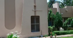 Villa avec piscine et jardin 4 chambres à louer – Torokorobougou Villa avec piscine et jardin 4 chambres à louer – Torokorobougou