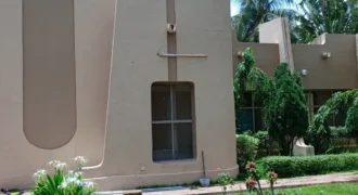 Villa avec piscine et jardin 4 chambres à louer – Torokorobougou