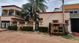 Villa duplex avec piscine 5 chambres à louer – Baco Djicoroni ACI