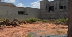 Terrain à vendre à Siracoro cité trésor Terrain à vendre à Siracoro cité trésor