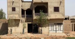 Maison R+1 en finition 6 chambres à vendre – Mamaribougou Maison R+1 en finition 6 chambres à vendre – Mamaribougou
