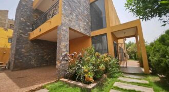 Villa duplex 4 chambres à louer – Baco Djicoroni ACI