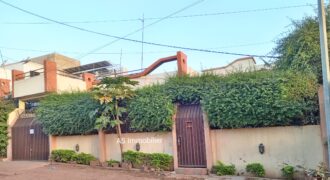 Villa 3 chambres avec panneaux solaires à louer – Banankabougou Bolé SEMA