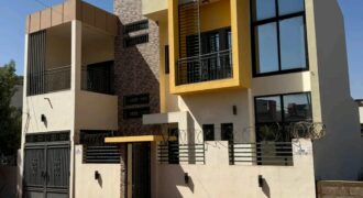 Villa duplex 4 chambres de très bon standing à louer – Bolé SEMA 2