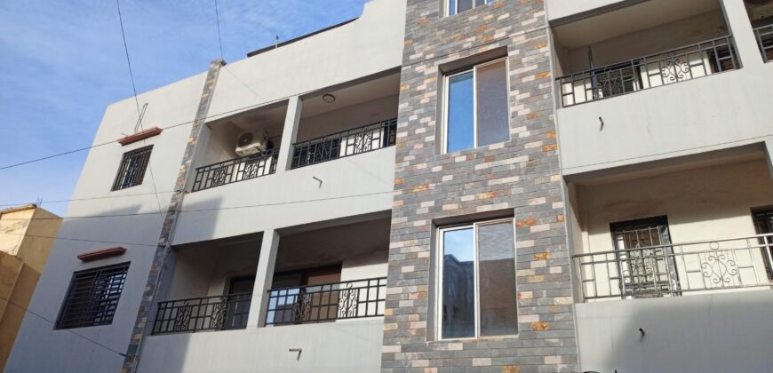 Appartement 3 chambres à louer – ACI 2000, Palais des Sports