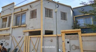Maison duplex 6 chambres et 3 salons à louer – Baco Djicoroni ACI