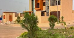 Location duplex non meublé à Bolé cité Location duplex non meublé à Bolé cité