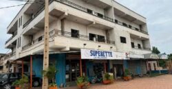 Vente immeuble à Missabougou au bord du goudron Vente immeuble à Missabougou au bord du goudron