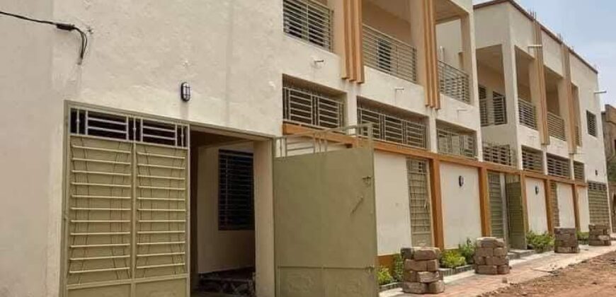 Appartement séparé 4 chambres à louer – Magnambougou Corniche