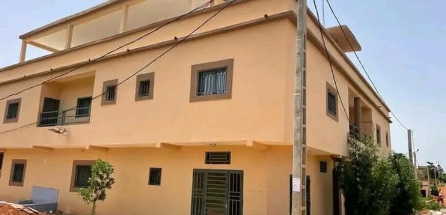 Appartements neufs 2 chambres avec forage à louer – Sébénikoro Dorodougou