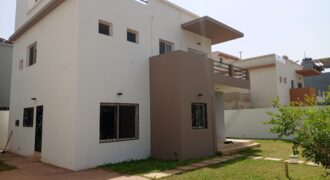 Duplex 4 chambres avec jardin et groupe électrogène à louer – Sébénikoro Cité Atrium