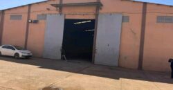 Grand entrepôt de 1.000 m² à louer – Sotuba Grand entrepôt de 1.000 m² à louer – Sotuba