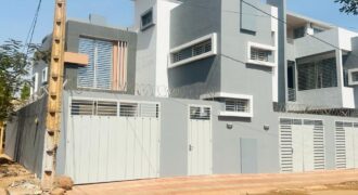 Appartement moderne indépendant 3 chambres à louer – Sébénikoro, après la Poste