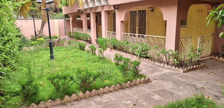 Villa meublée avec piscine à louer à niaréla