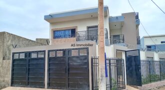 Appartement indépendant 2 chambres avec entrée et garage privés – Sébénikoro Wereda